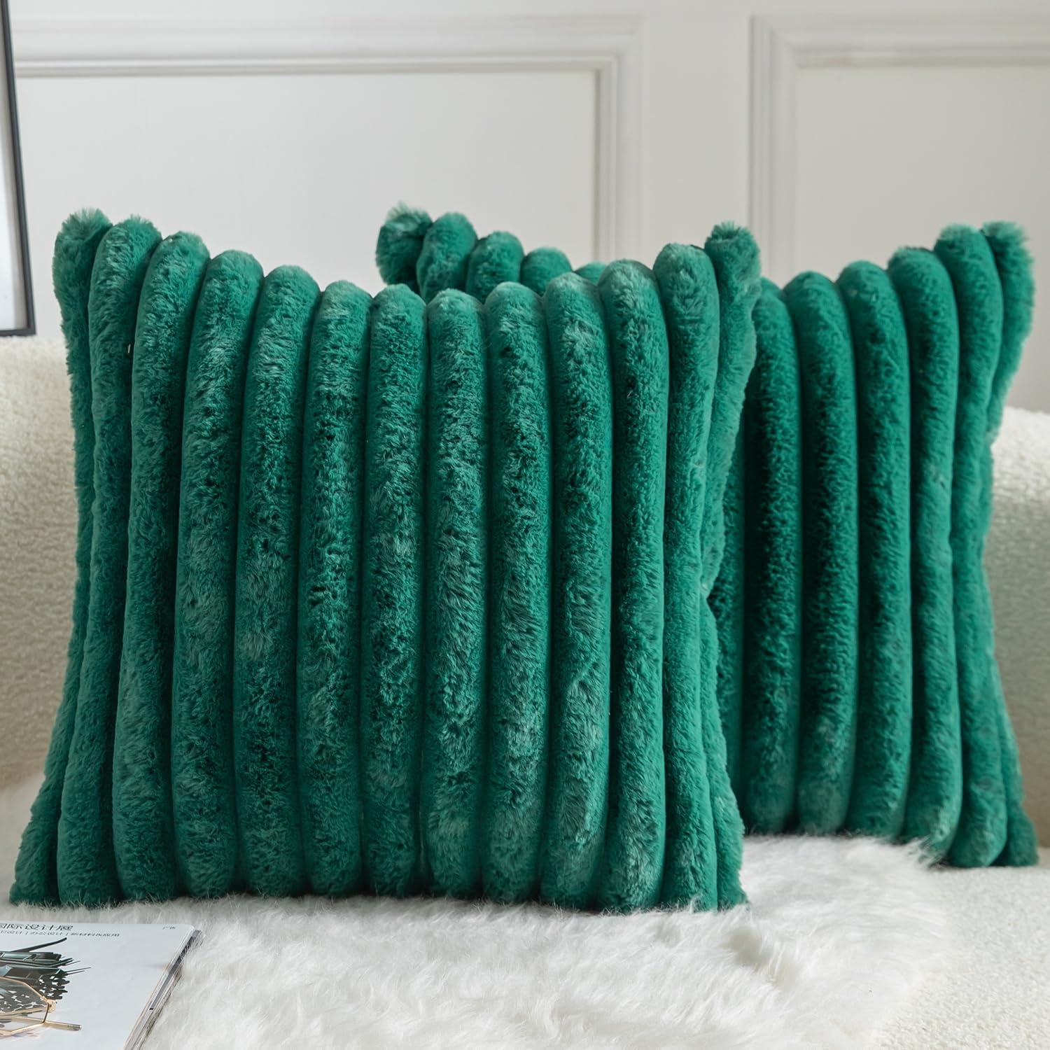 Mandioo Pack of 2 Decorative Cushion Covers 30cm x 50cm Faux Fur Striped Plush Soft Throw Pillow Covers Pillow Cases Bedroom Living Room Sofa Home 20x20 Inch Green