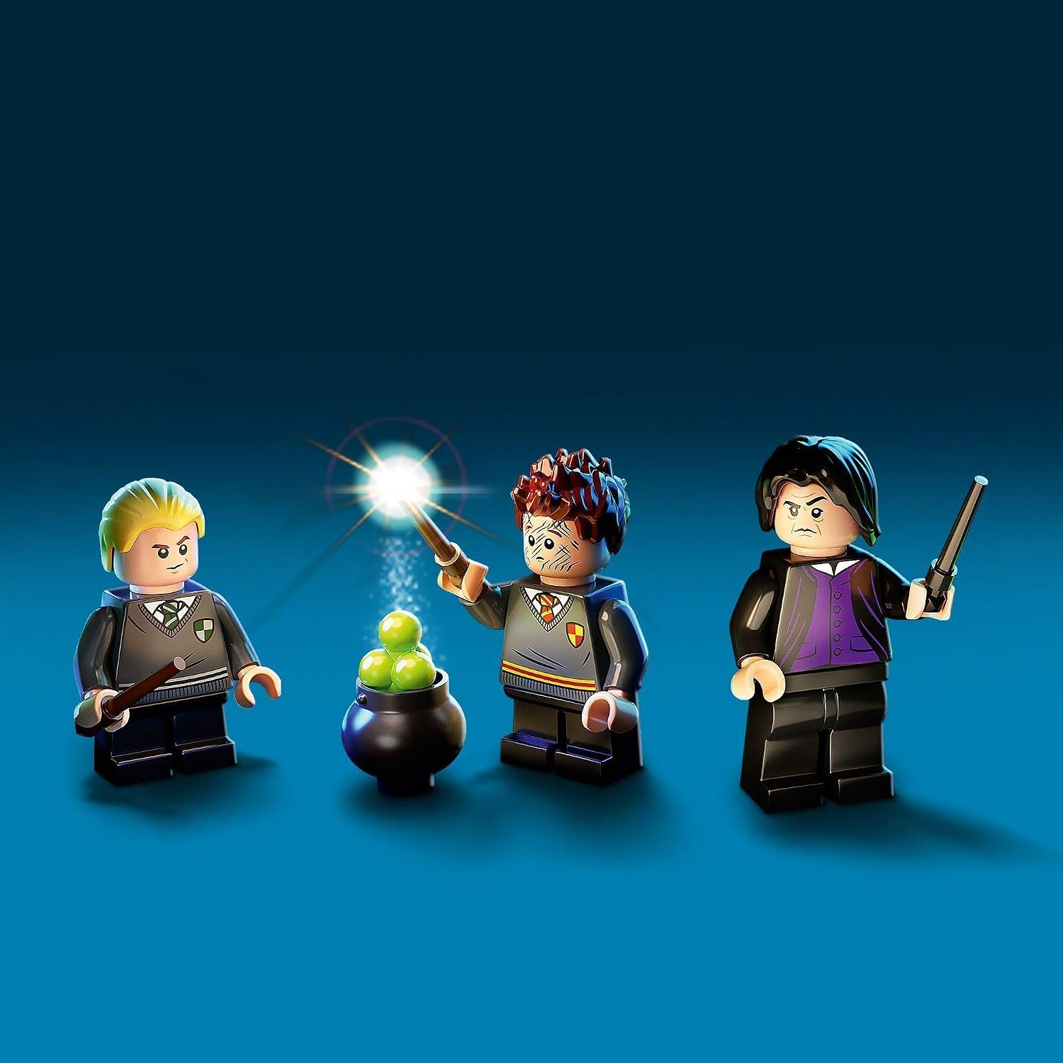 LEGO 76383 Harry Potter Hogwarts Moment: Potions Class, Collectible Book Toy for Kids Travel Case, Portable Playset Gift Idea - Image 4