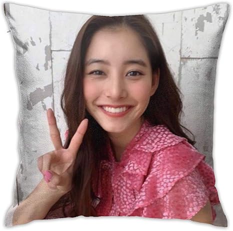 Amazon Co Jp 長澤まさみ Masami Nagasawa 5 クッションカバー 枕カバー ソファー 正方形 装飾枕カバー 綿麻製 車の装飾 お部屋 雑貨 45 45 Cm ホーム キッチン