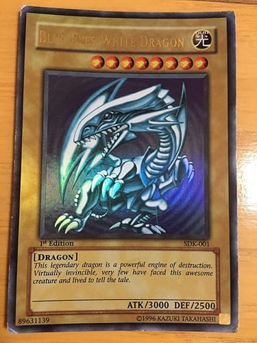 Amazon 遊戯王カード 青眼の白龍 ブルーアイズ ホワイトドラゴン 英語版 ウルトラレア おもちゃ おもちゃ