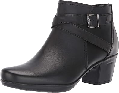 clarks nikki ankle boot