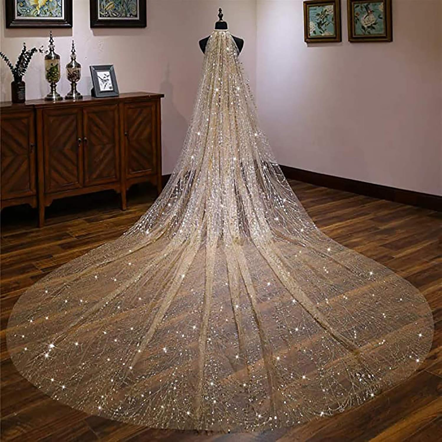 XLAHD Bridal Veils Retro Champagne Gold Star Luminous Wedding Veils Long Tail Cathedral Marriage