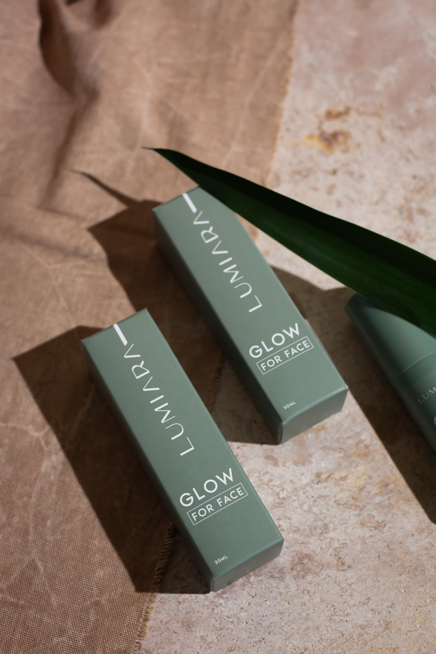 Lumiara Glow Anti Aging Serum - Hydrating Face Serum For Glowing Skin (30ml) For All Ages & Skin Types - Organic, Paraben Free, Cruelty Free & Plant Based Wrinkle Reduction - Made In The USA