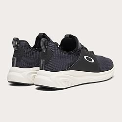 Oakley Men's Dry Sole Sneaker, Blackout, 5