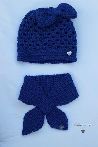 crochet pattern hat with ponytail hole