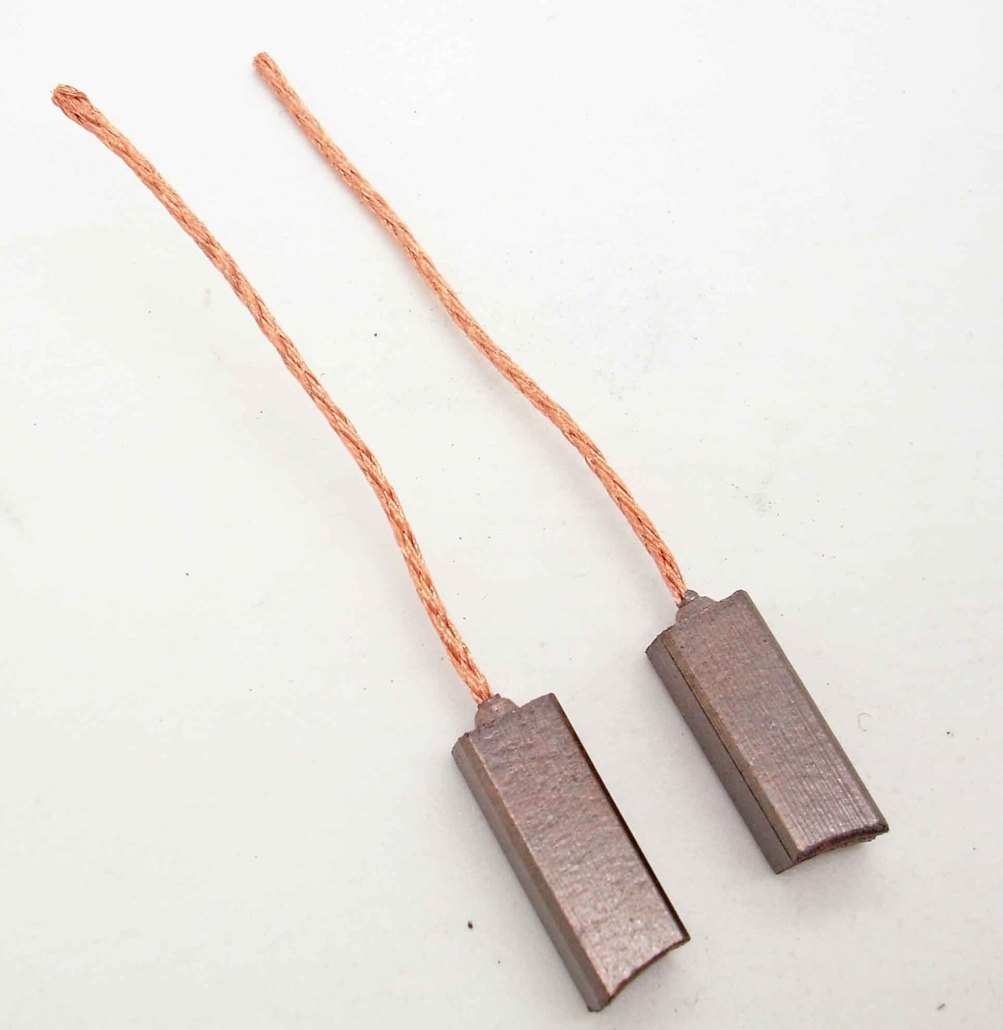 CARBON BRUSHES FOR VALEO ALTERNATORS FOR ALL MAKES 1999