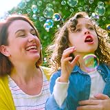 Gazillion Giant Bubble Solution 2L Lab-Formulated with Large Wand, Safe view 4