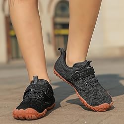 KUBUA Kids Sneakers Boys Girls Sports Barefoot