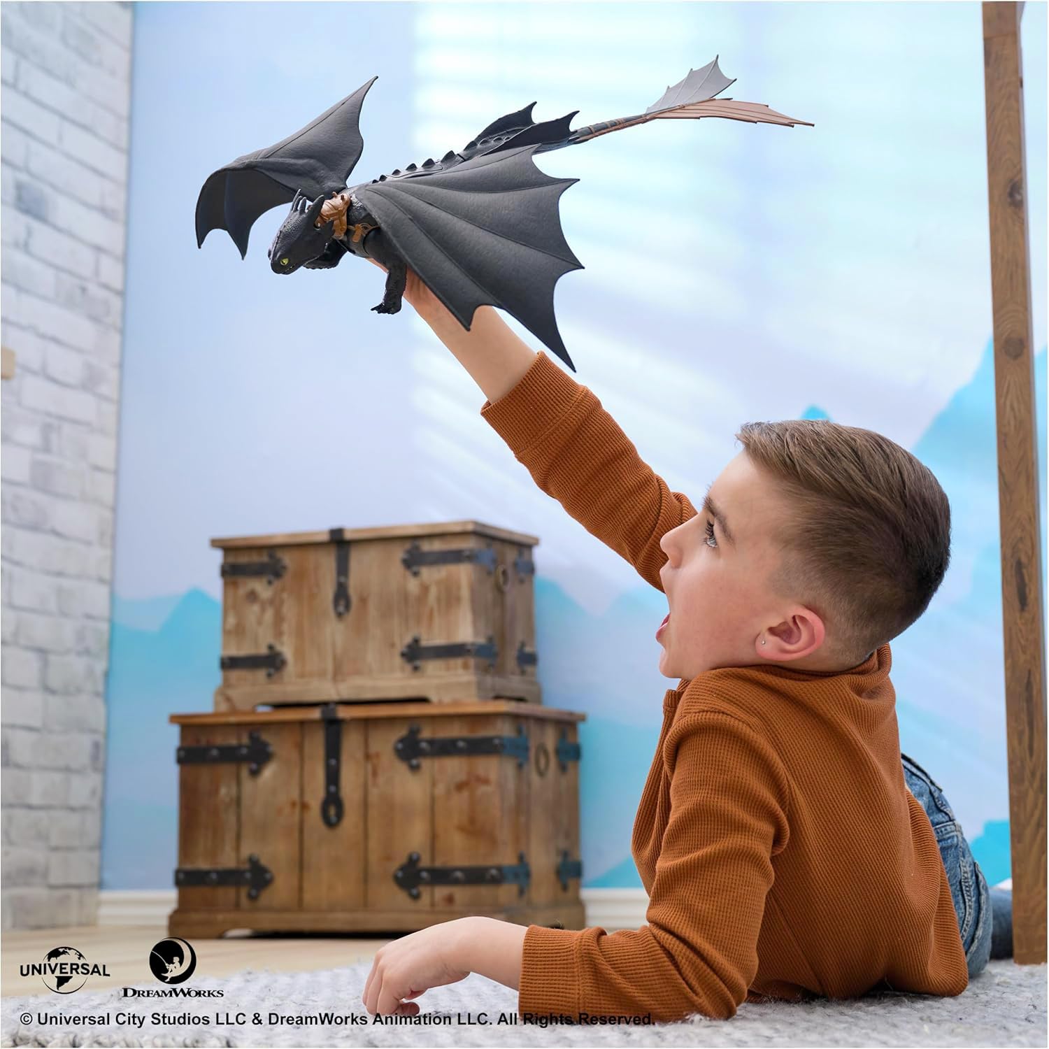 Dreamworks Dragons, How to Train Your Dragon, Ultimate Plasma Blast Toothless, 25” Wings with Lights & Sounds Action Figure, Kids Toys for Boys Ages 4 and up