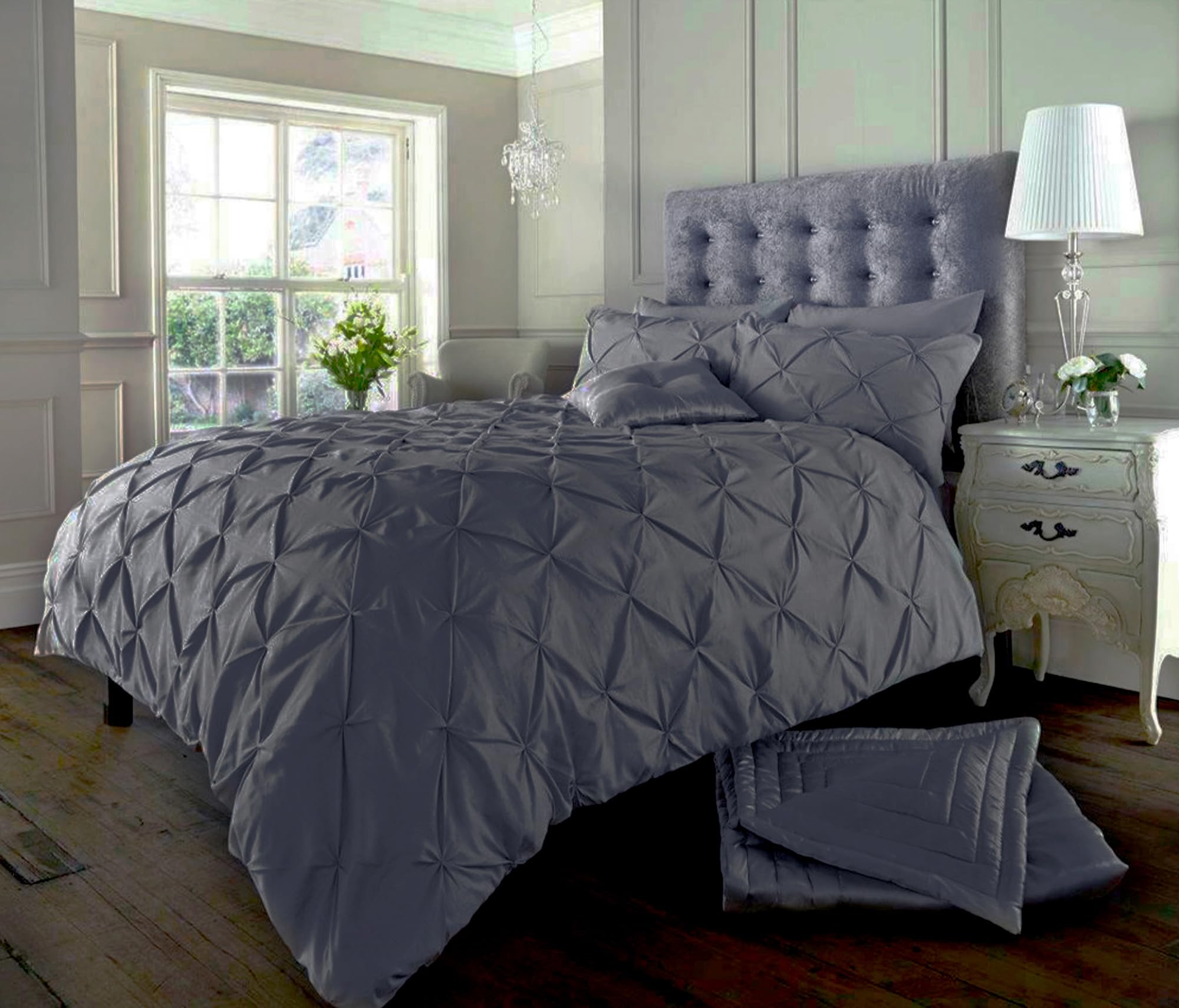 Velvet Stitch Alexander PinTuck Quilt Duvet Cover with Matching Pillow Case Reversible Comfortable Bedding Set (Grey, King)