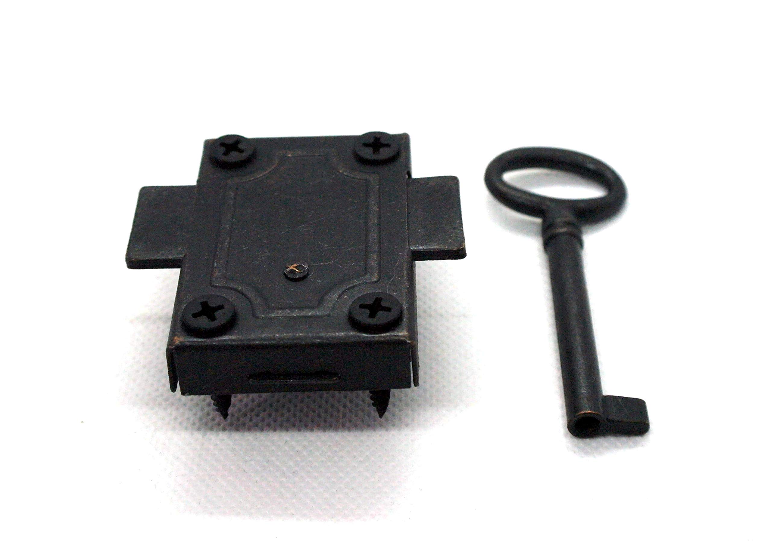 Lock and Key Set Antique Style Black galvanised Finish with Fittings (Pack of 1)