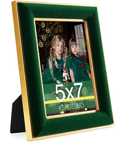 Aazon.co - Isaac Jacobs 4x6 Navy Velvet Picture Frae With Etallic Gold Double Border, Photo