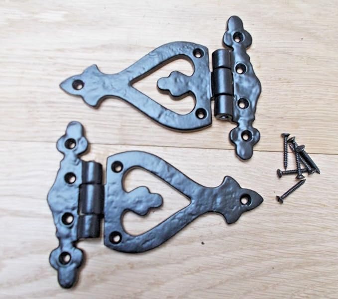 IronmongeryWorld® Pair of Arrow Head CAST Iron Fancy Decorative Door