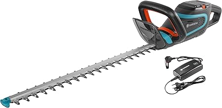 Gardena Taille Haies Sans Fil A Batterie Comfortcut Li 40 60 Kit Avec Batterie Et Chargeur Lame 60 Cm O De Coupe De 24 Mm Autonomie 65 Min Jusqu A 400m De Pelouse 9860 55 Amazon Fr Bricolage
