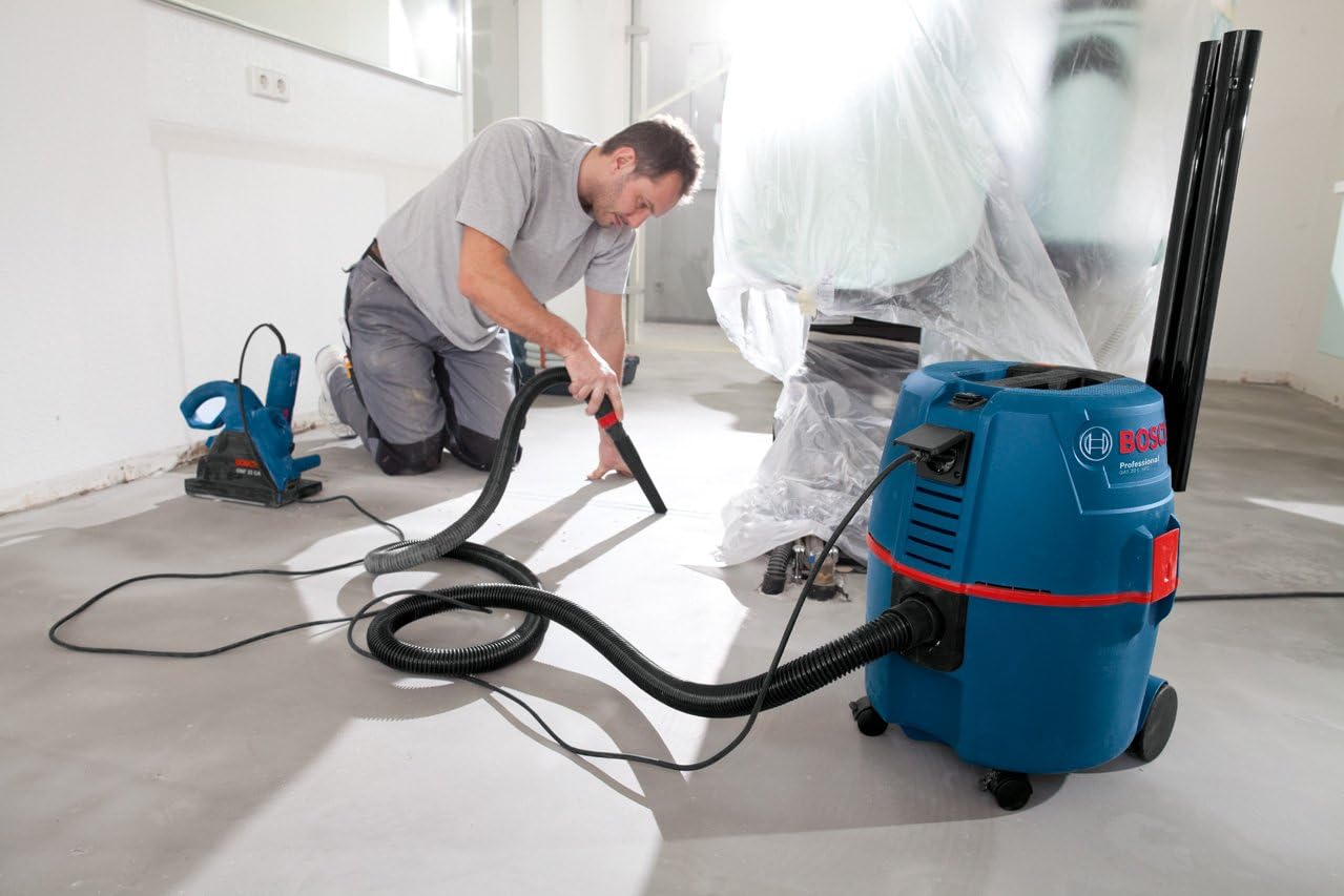 aspirateur bosch pro