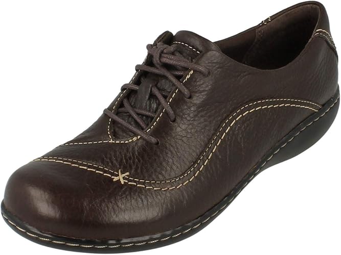 clarks embrace brook