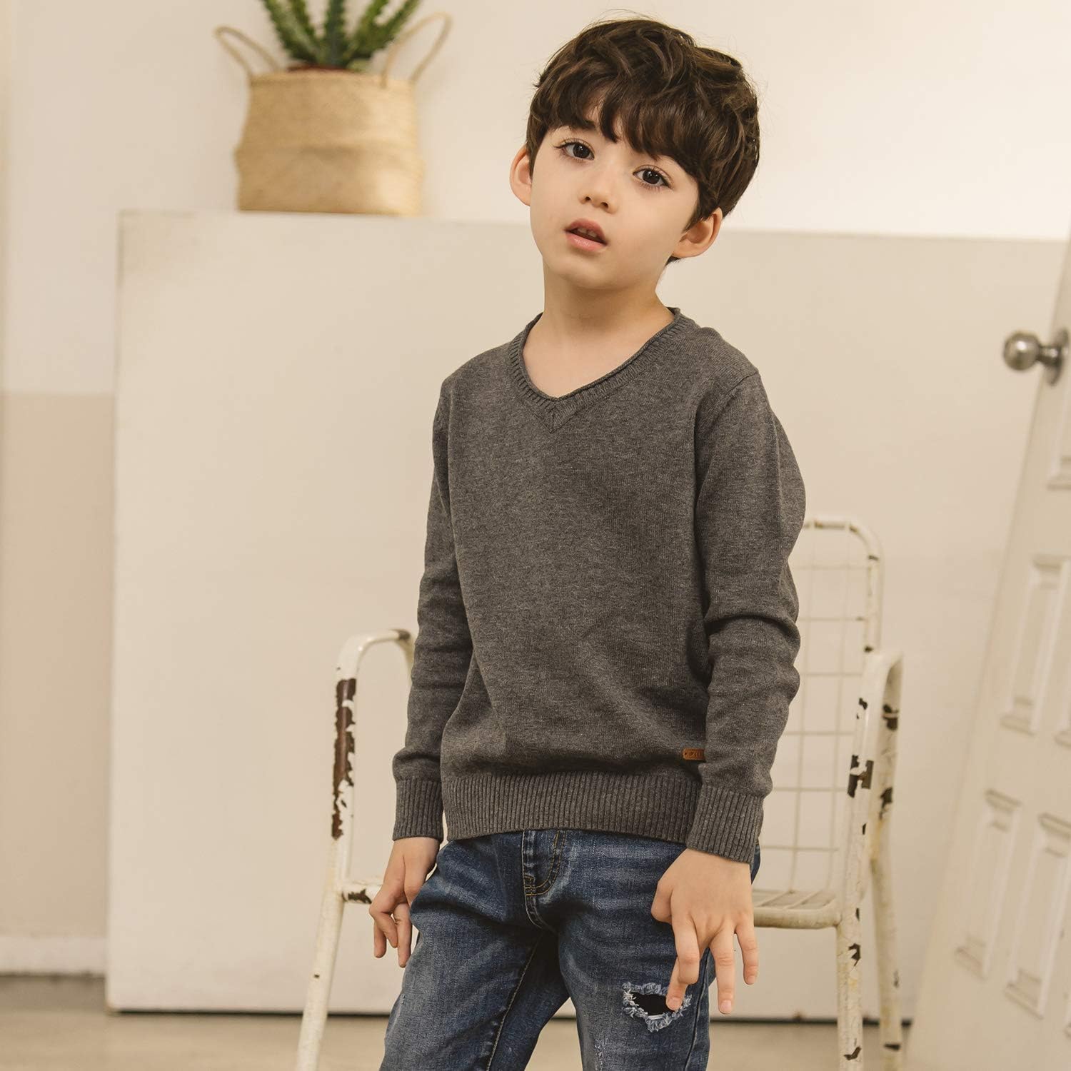 CUNYI Boys V-Neck Pullover Cotton Knit Sweater: Clothing