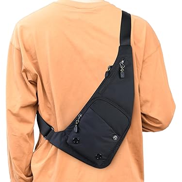 baggallini black travel bag crossbody Criss Cross Crossbody