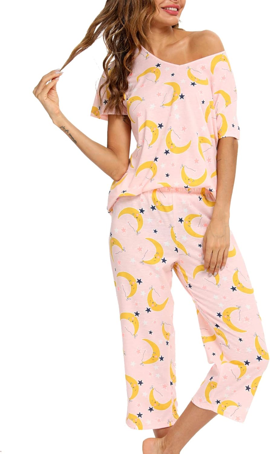 ENJOYNIGHT Women's Cute Sleepwear Tops with Capri Pants Pajama Sets at