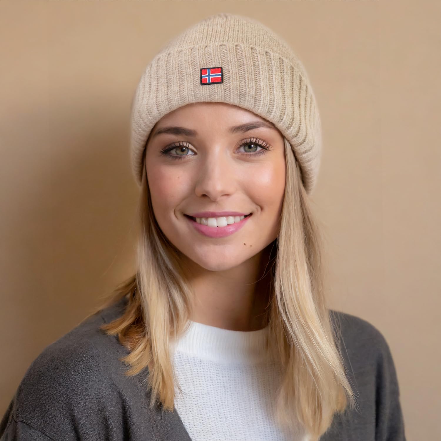 ACE Norway Winter-Mütze aus Schaf-Wolle - warme Strickmütze für Damen & Herren - weiche Wollmütze für Erwachsene - Beige 6