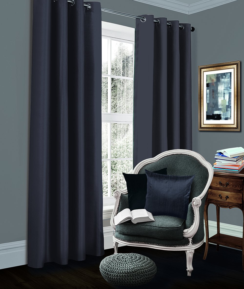 Luxurious Quality Fully Lined Thermal Blackout Eyelet Curtains