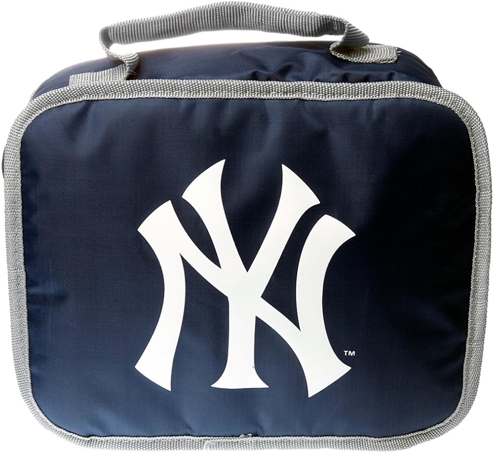 yankees backpack and lunchbox