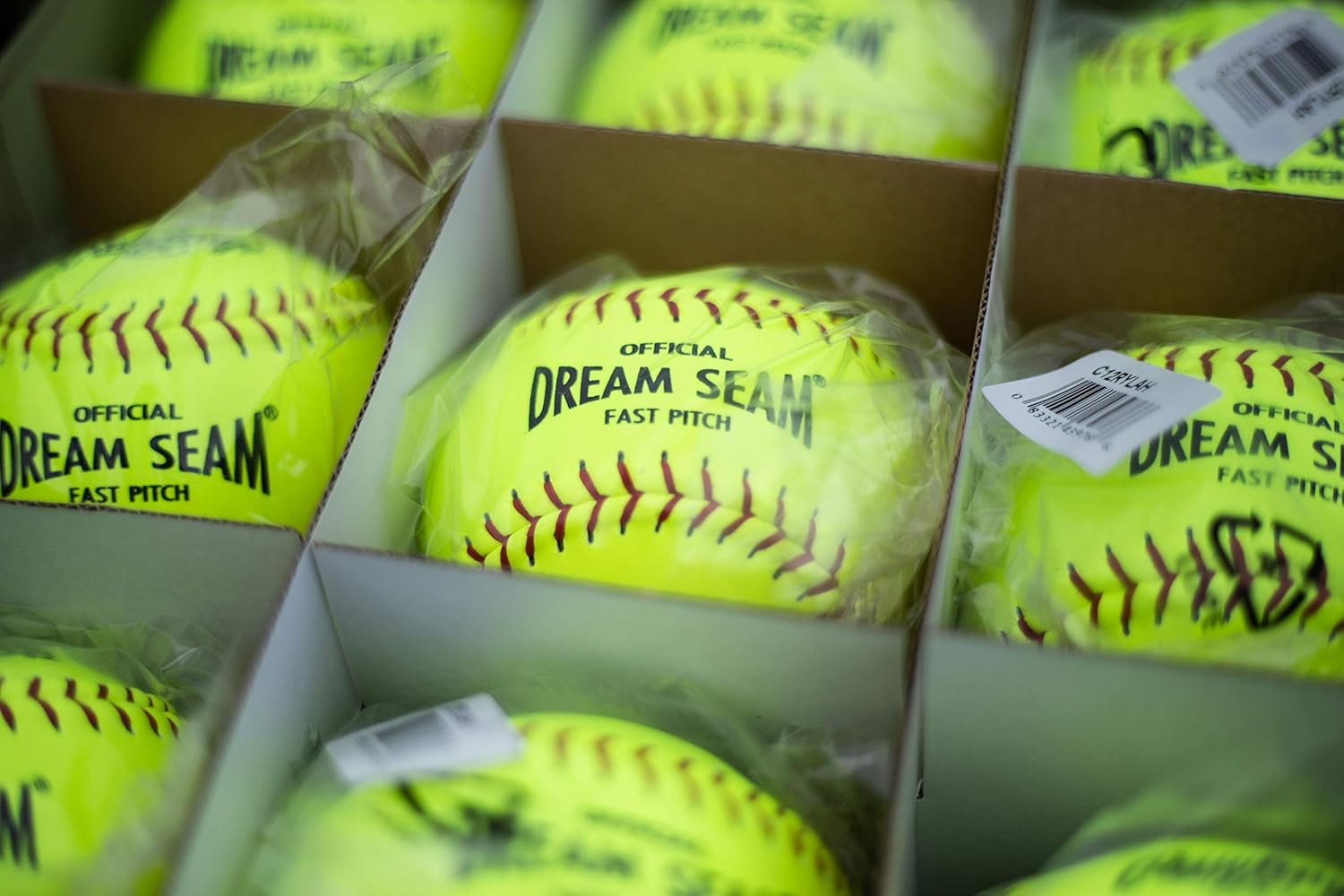 Rawlings Sporting Goods C12RYLAH Official ASA Dream Seam Fast Pitch Softballs (One Dozen), Yellow, Size 12 : Sports & Outdoors