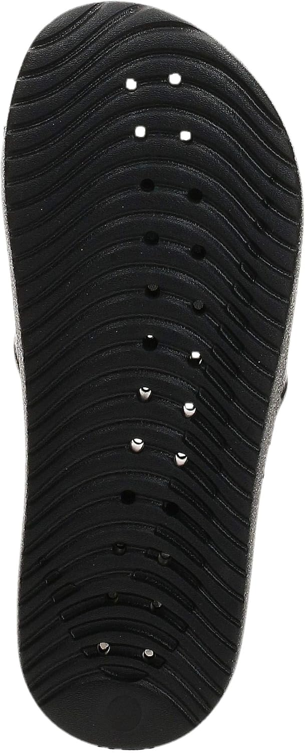 nike women's shower shoes