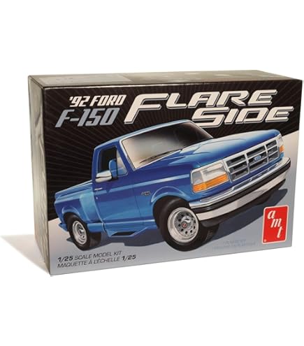 Ford F-150 1/32スケール Amazon.com: Skill 2 Model Kit 1992 F-150 Flare Side Pickup