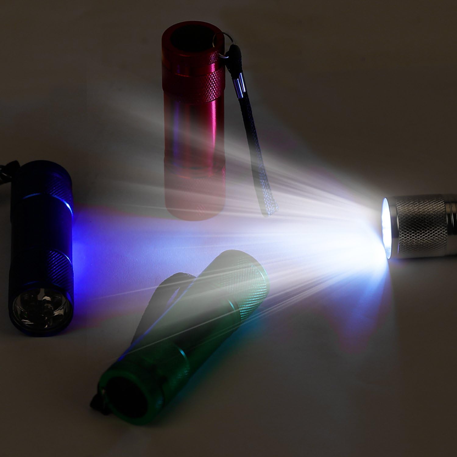 FASTPRO 20-pack Aluminum 6-LED Flashlights Set with Lanyard and 60-piece AAA Batteries Included and Pre-installed - - 