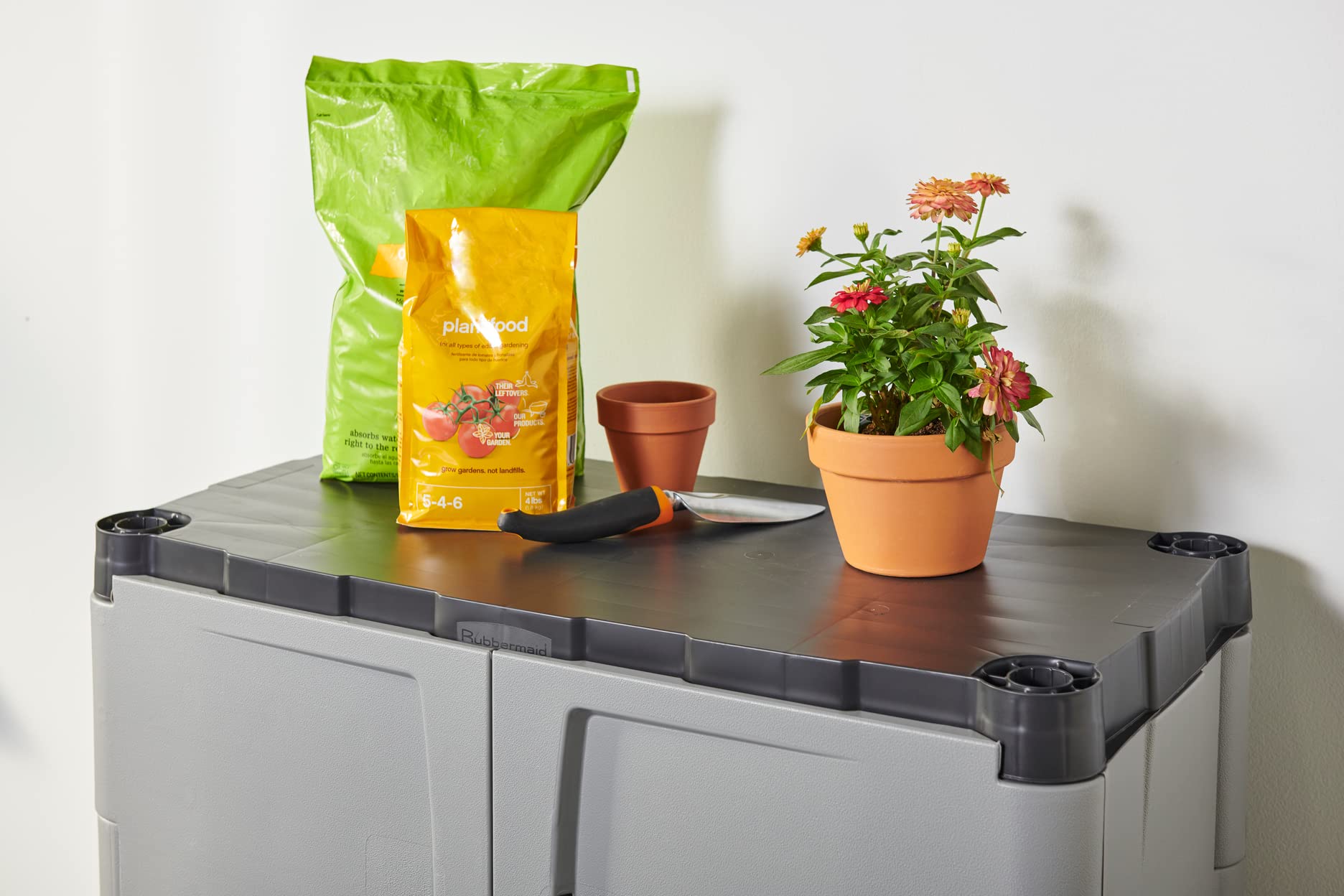 Rubbermaid Freestanding Storage Cabinet with Doors 18