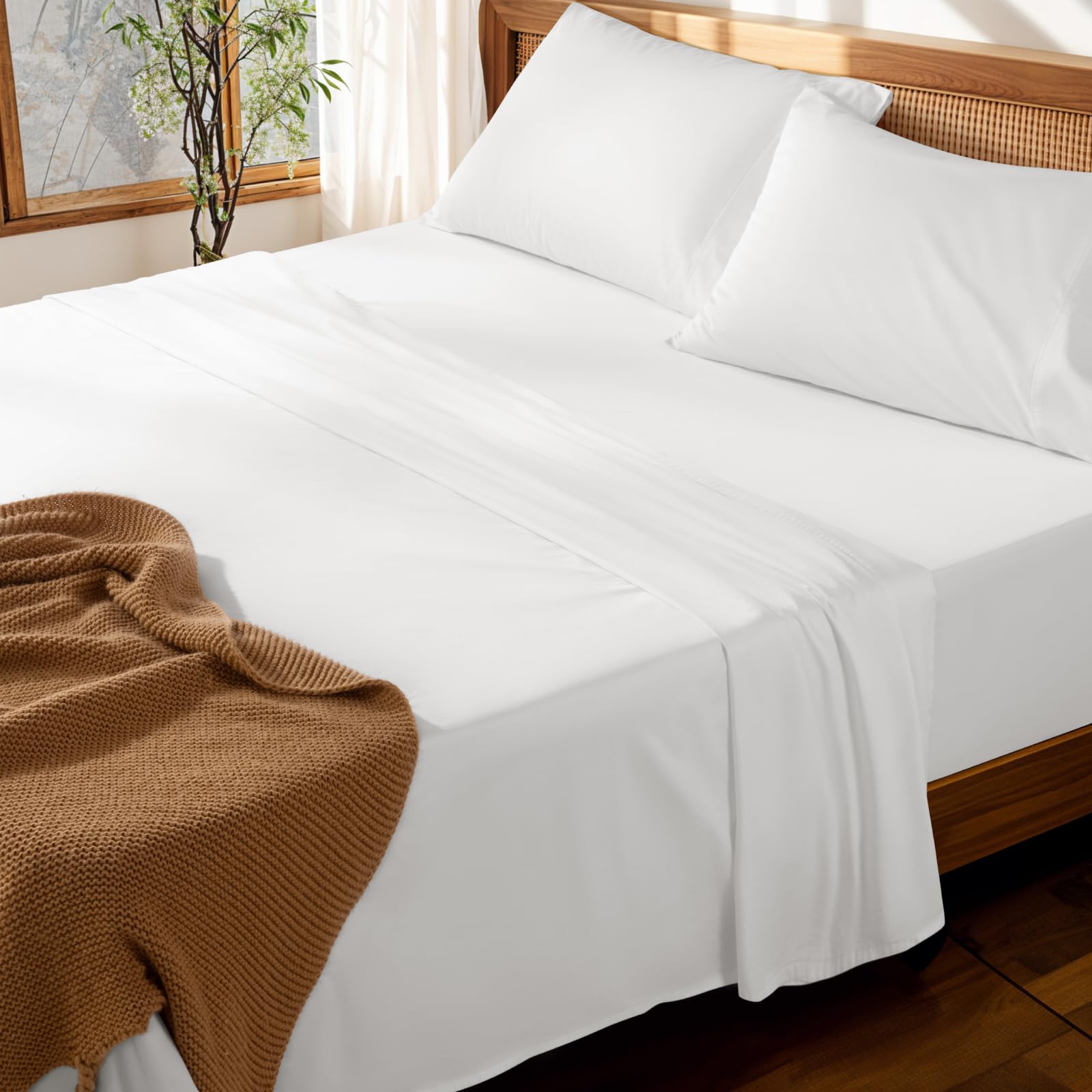 Photo 1 of LBRO2M 100% Cotton Sheets Set Deep Pocket 19", 1000 Thread Count King Size 4 Piece Bed Sheet Sets Soft Comfortable Bedding All Season (King, White)