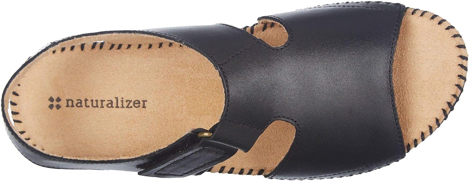 naturalizer scout shoes