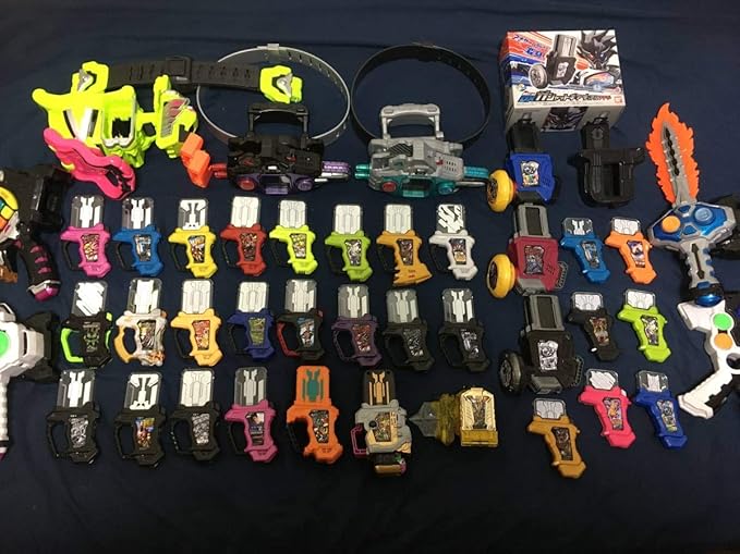 Amazon 全てdx版 仮面ライダー エグゼイド Dx ゲーマドライバー バグルドライバー ガシャット セット プロト ドレミファビート 等 限定品多数 おもちゃ おもちゃ