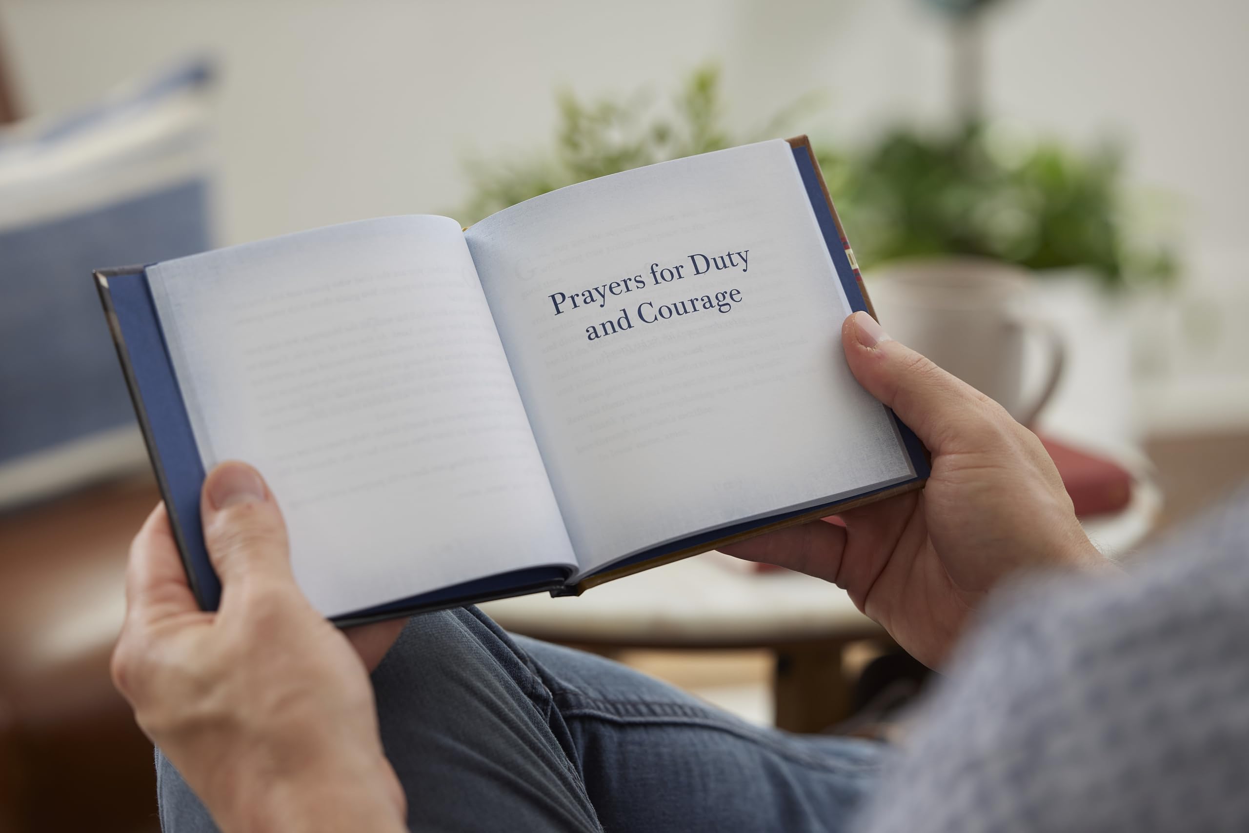 Pocket Prayers for Military Life: 40 Simple Prayers That Bring Faith and Courage