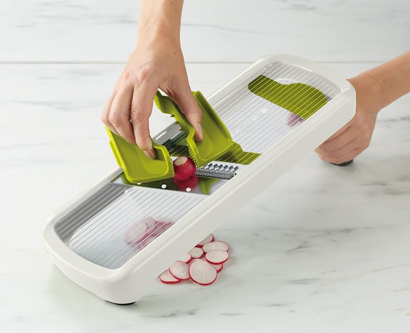 Multi-Grip, Mandolina de cocina, Cortador de verduras manual ajustable con agarre de precisión, 3 y 2 grosores de Corte y Juliana, Blanco