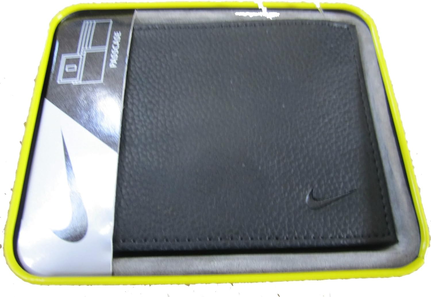 NIKE GOLF MEN'S BLACK BIFOLD PASSCASE WALLET LEATHER W