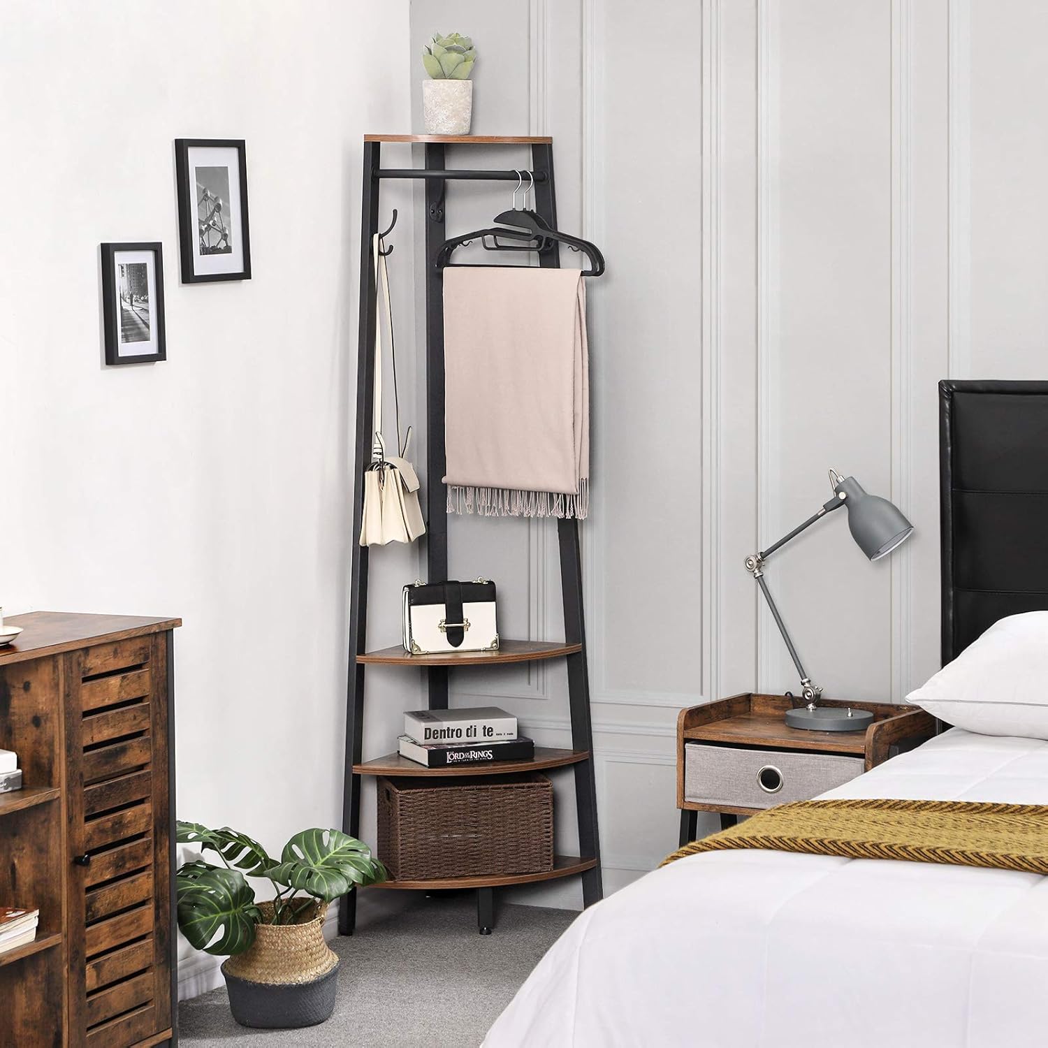 Amazon.com: VASAGLE - Perchero de esquina industrial con ...