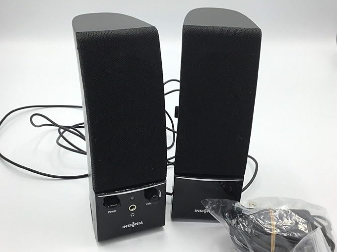 insignia powered stereo speakers