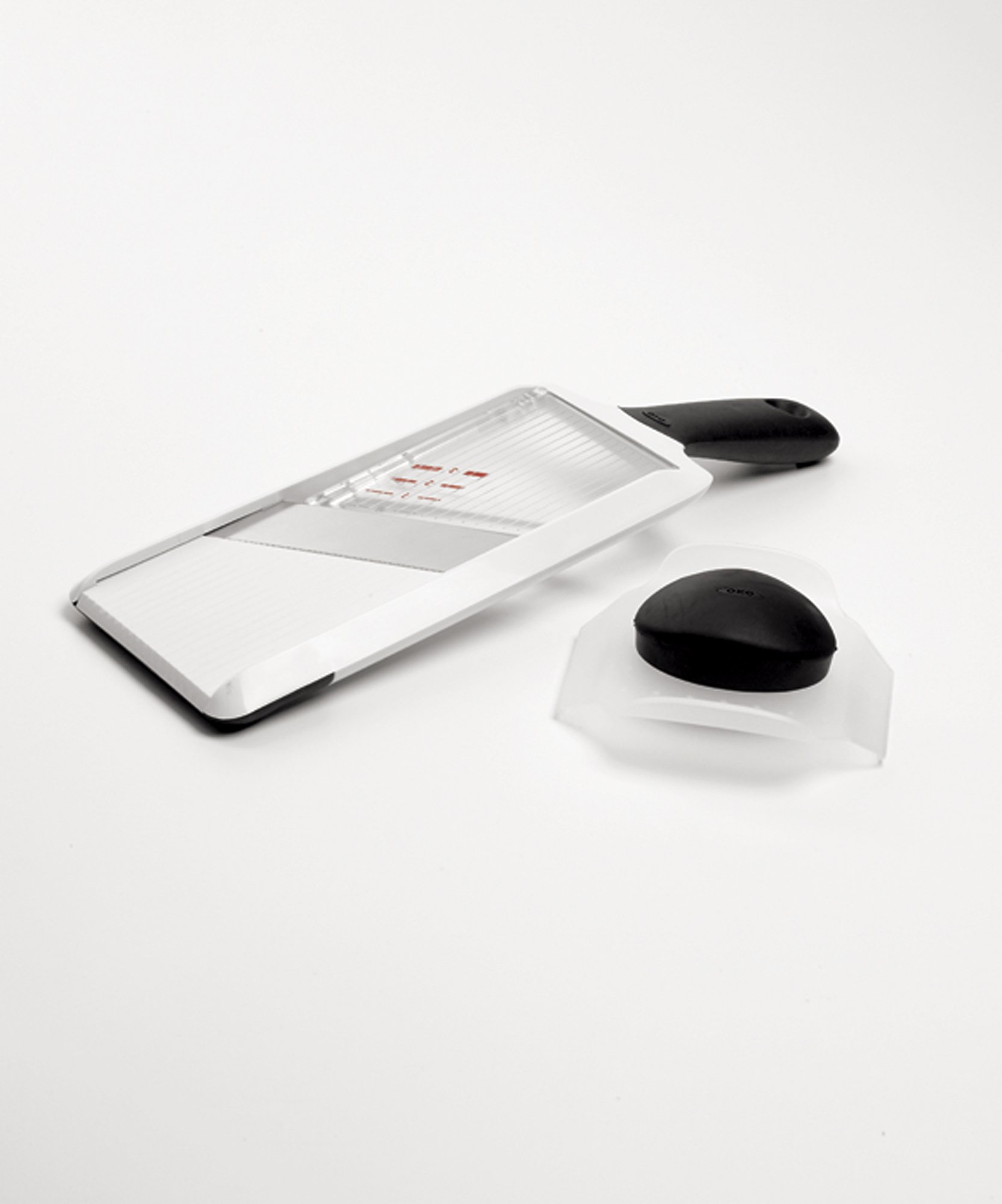OXO 1119100 Vegetable Slicer Handy