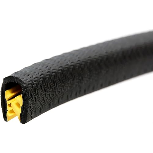 Edge Trim BlackLarge U Height 0.656" U Height x 0.039"-0.178" Grip Range (5 Feet)