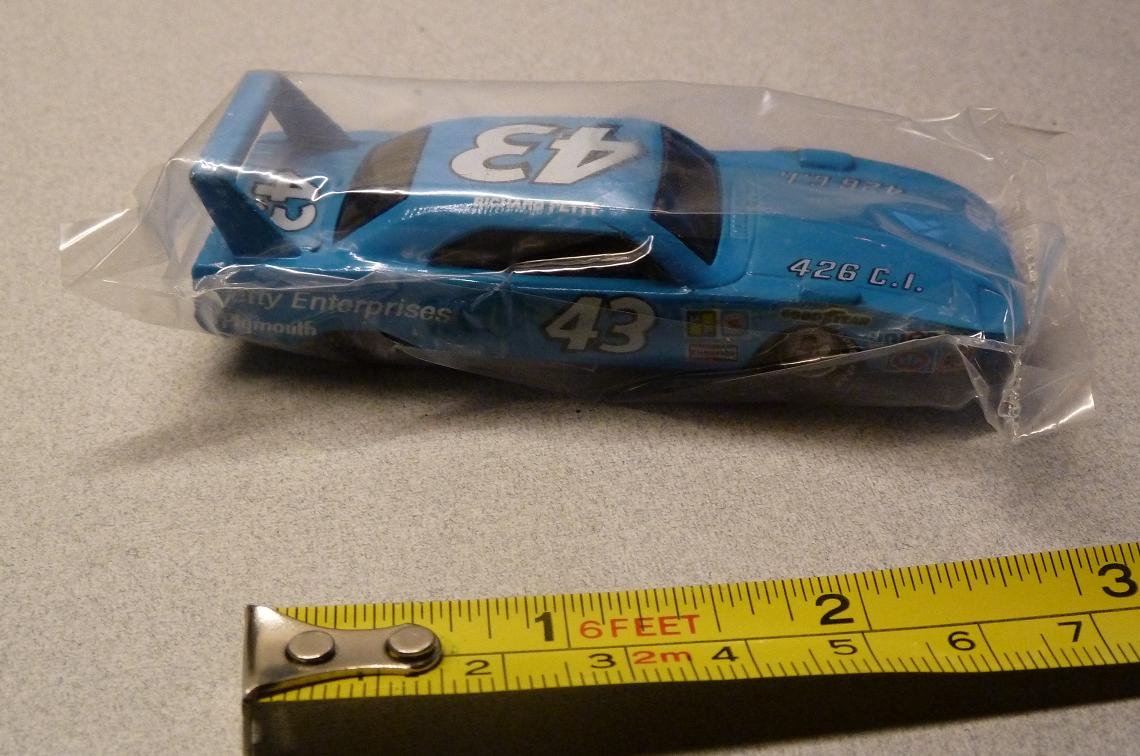 richard petty superbird diecast
