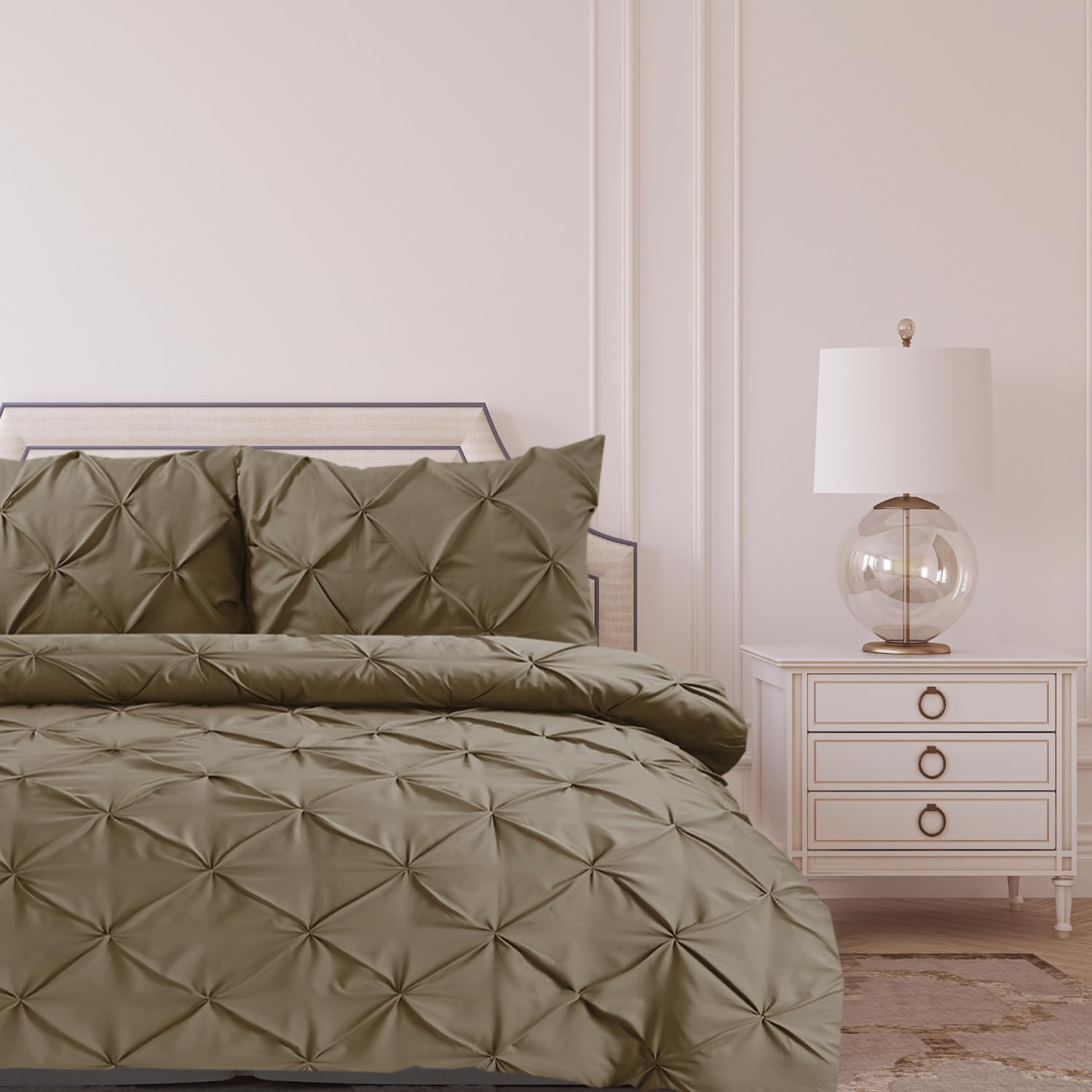 Bronwen Mathews King Size Duvet Cover Set Deep Taupe Pintuck Pinch Pleat Soft Microfibre Duvet Cover with 2 Pillowcase, Wrinkle Free King Bedding Set