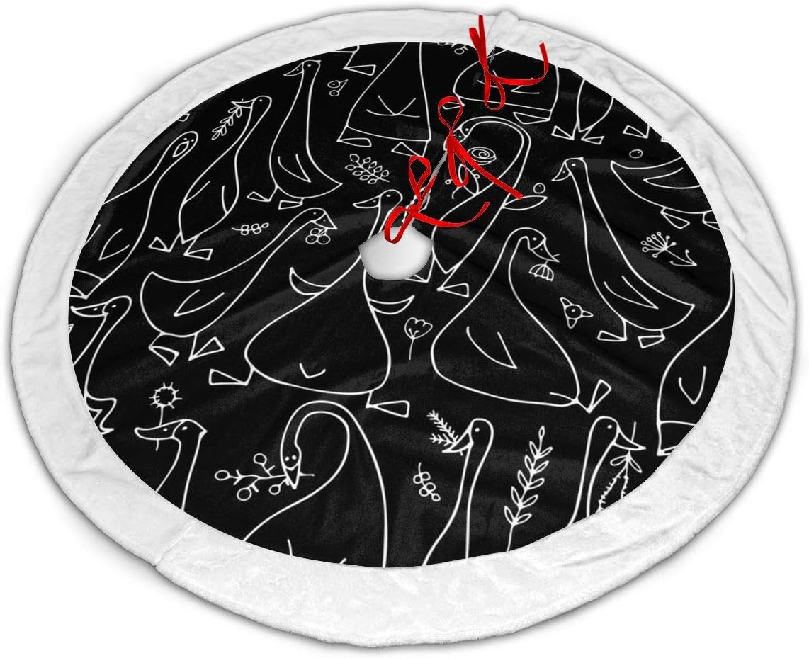 Amazon Com Posonings Funny Goose Family Black Plush Lace Christmas Tree Skirt 36 48 White Fringed Border Small Christmas Tree Skirt Gold Red For Party Holiday Decorations Xmas Ornaments Home Kitchen