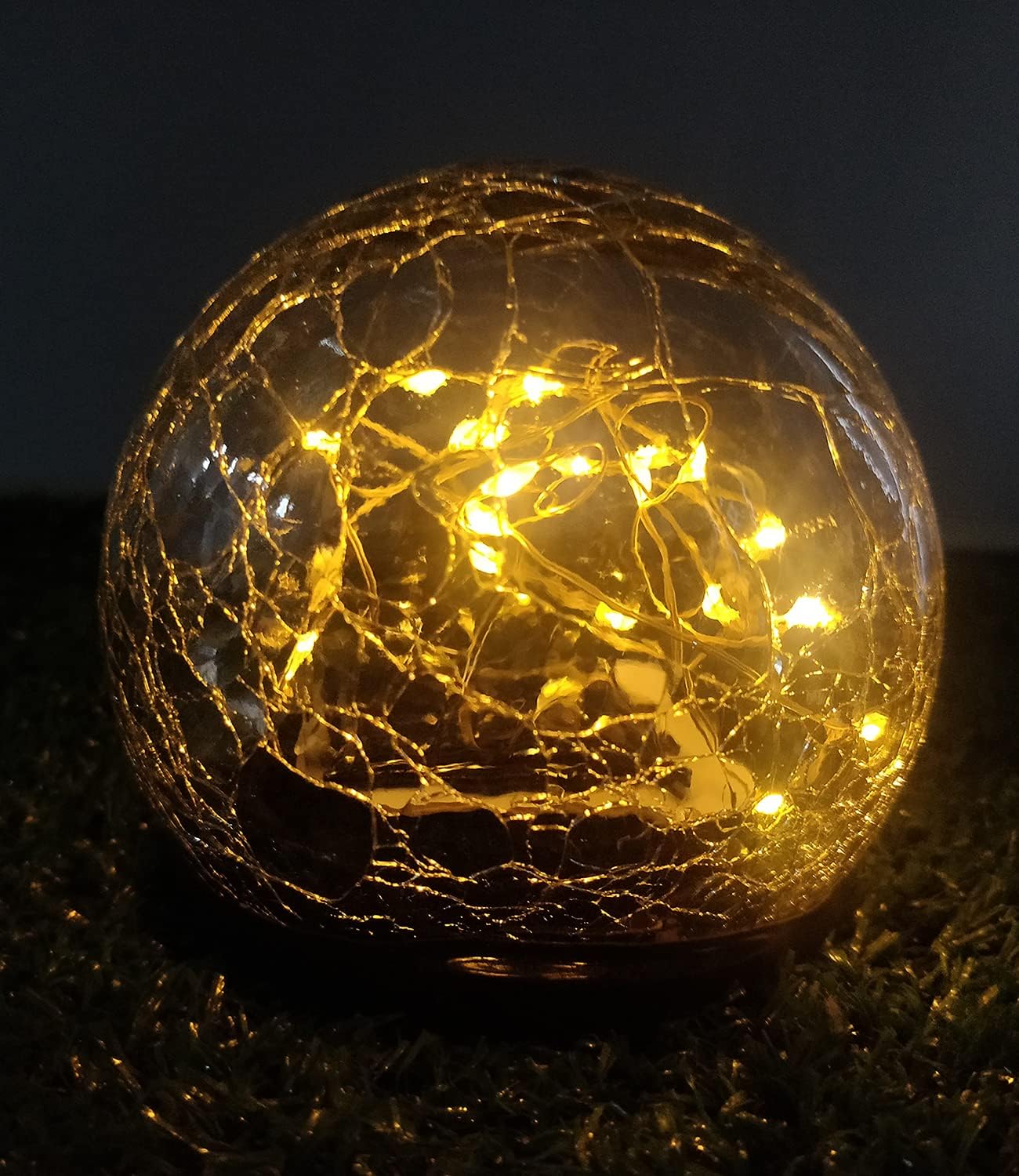 Outdoor Solar Ball Lights Garden Crackle Glass Globe Stake Lamp Waterproof Warm LED Christmas Yard Decoration for Patio Walkway Landscape Lawn, 1 Globe (4.72