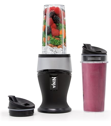 キッチン家電 SharkNinja Nutri Ninja Pro Blender,BL456 Nutri Ninja Pro (BL456) by SharkNinja : Amazon.com.br: Beleza