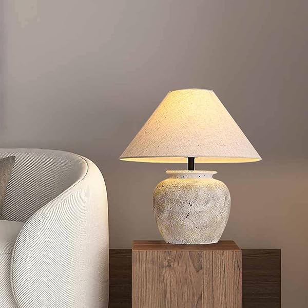 SANDYHA RUSTIC FARMHOUSE CROCK POT TABLE LAMP HANDMADE CREATIVE CERAMIC TABLE LAMP SOUTHWEST WHITE LAMP BODY WITH OFF-WHITE FABRIC LAMPSHADE BEDSIDE NIGHTSTAND FOR LIVING ROOM BEDROOM HOME OFFICE