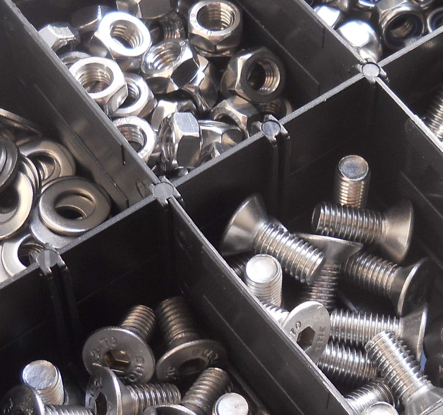 225 Assorted M8 Allen Socket Countersunk Machine Screws/Bolts, Nuts & Washers, Silver - Image 3