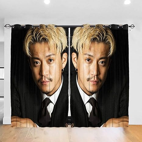 Amazon Co Jp 小栗旬 1 遮光カーテン 1級 北欧 保温カーテン昼夜目隠し 防寒 断熱カーテン おしゃれ 春 夏 秋 冬 出窓 リビング用 寝室 カーテン 高級感のある生地 2枚組 ホーム キッチン