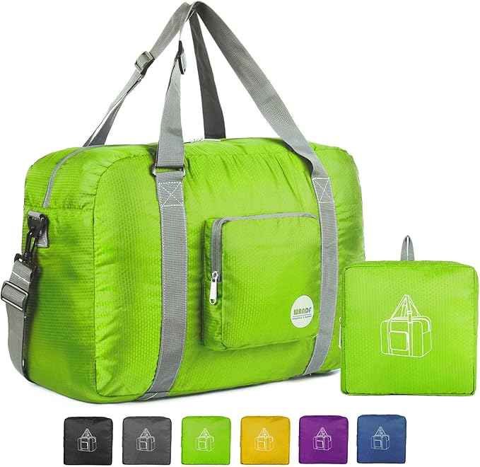travel bag with wheels and shoulder straps